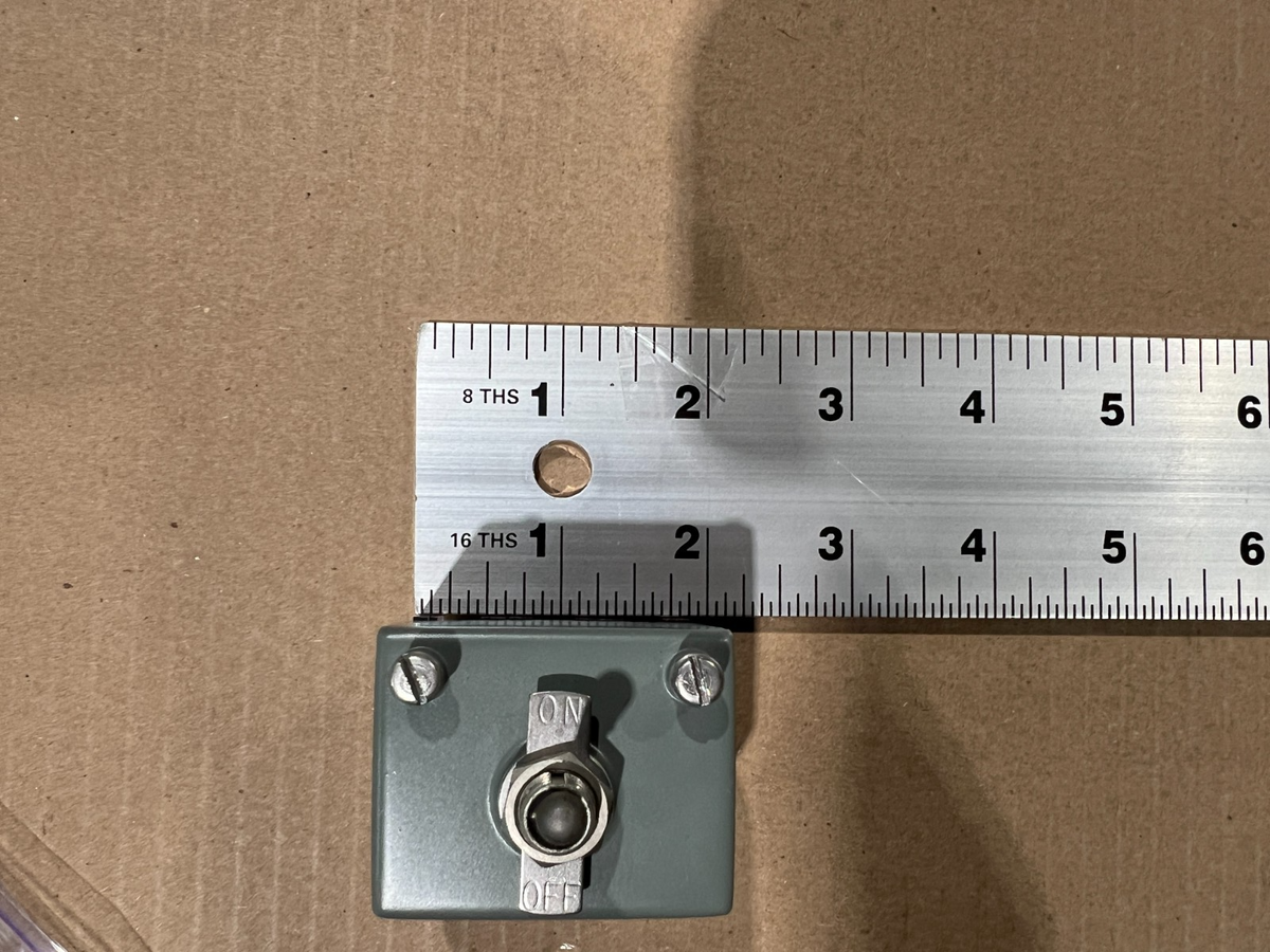 Circuit Breaker AN/BSY-1V NSN 5925-01-254-5905 - photo 2