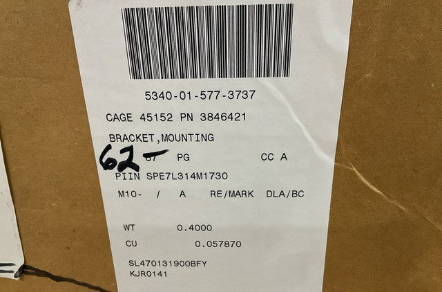 Mounting Bracket 3846421 NSN 5340-01-577-3737 - photo 10