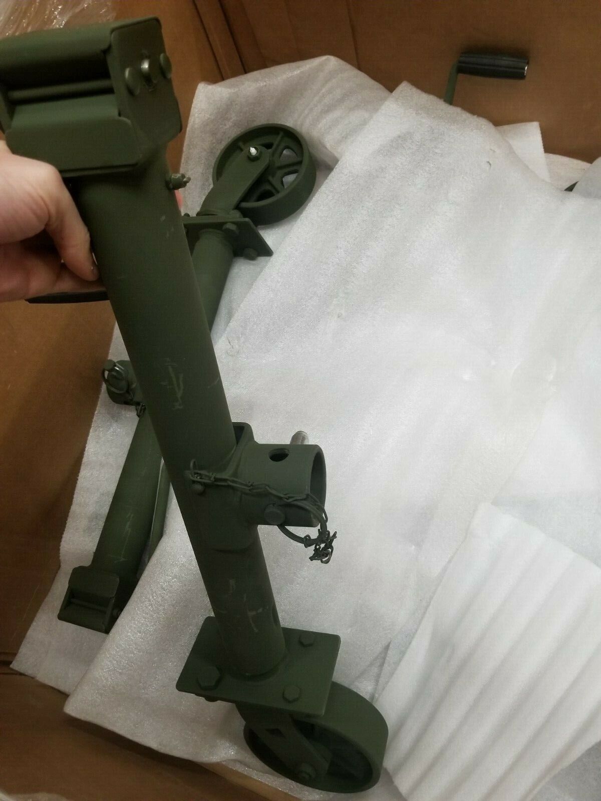 MILITARY TRAILER  LEG SUPPORT ASSY Wheel M1102 M101A1 M101A2 A3 M101