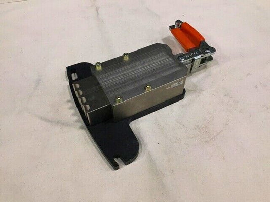 MRAP GENERAL DYNAMICS 1001643 TURRET HATCH LATCH 2540015570290 2540-01-557-0290