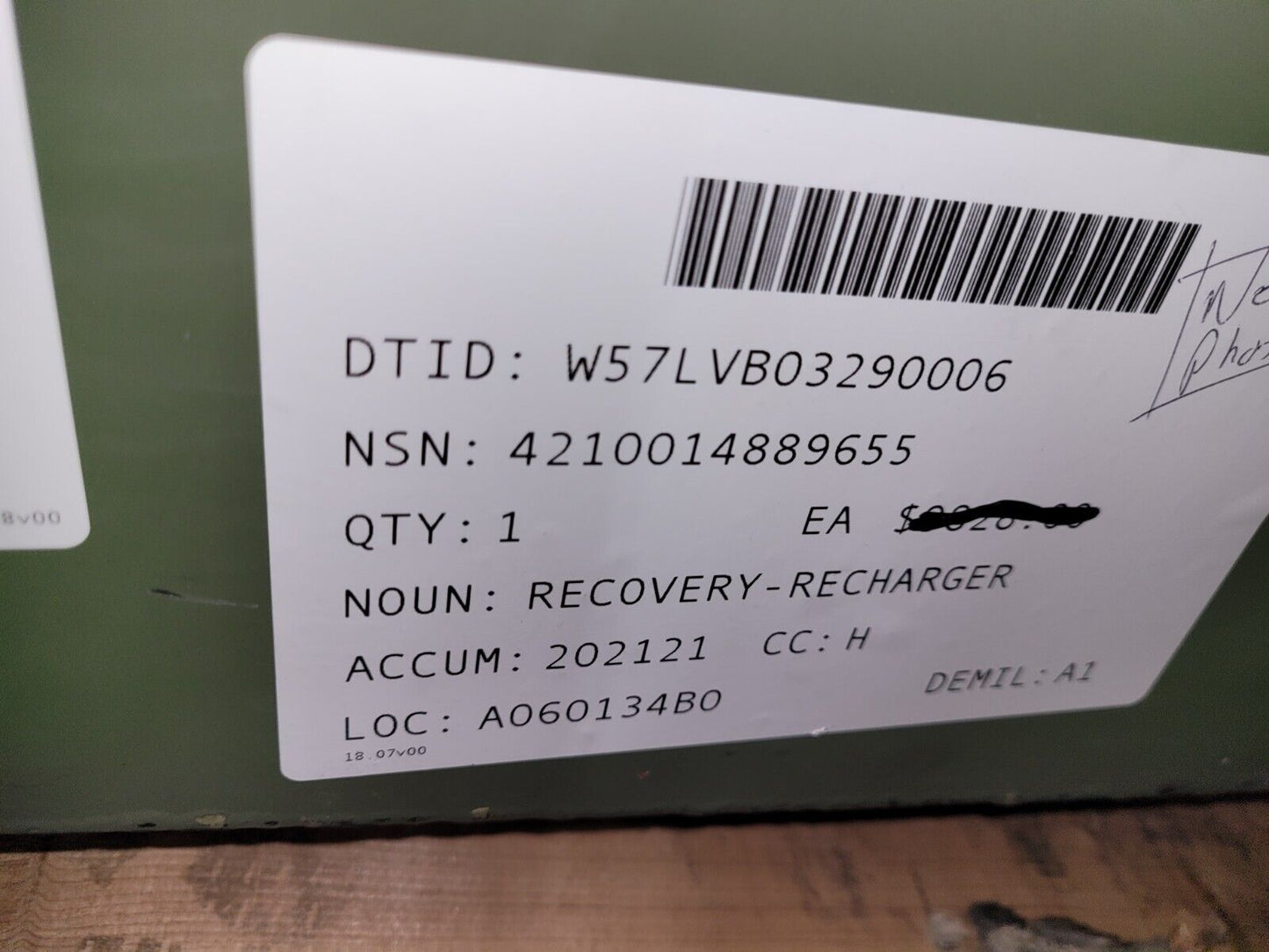 MILITARY TANK M1 ABRAMS RECOVERY-RECHARGER 12988444 4210-01-488-9655