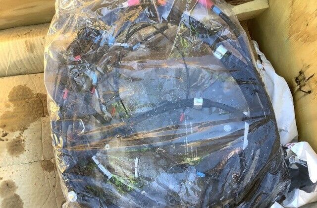 M1074 PLS OSHKOSH ENGINE GENERATOR PARTS KIT 3244473 3177811 2920-01-460-9889