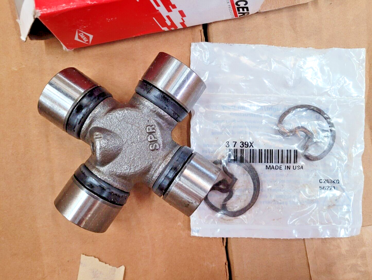 GENUINE HMMWV HUMMER H1 5-174X FRONT DRIVE SHAFT U JOINT 2520-01-359-8444 SPICER