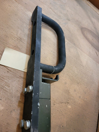 HMMWV HUMVEE M1165 LATCH ASSEMBLY WINDOW UP AROMORED 6435157-01M1