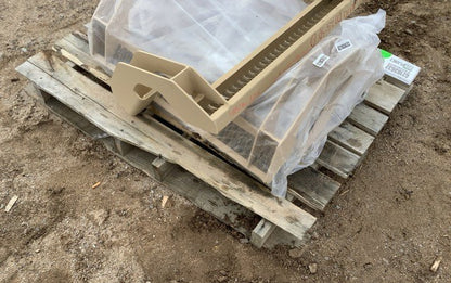 Tailgate Step 3689093C1 NSN 2510-01-568-6258 - photo 3