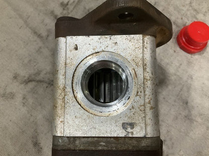 Pump Assy 34011 NSN 2530-01-494-5659 - photo 3