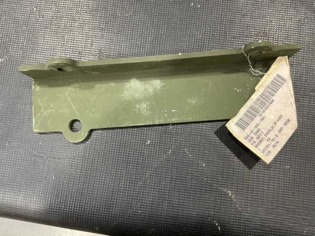 Bracket 1KP177 NSN 5340-01-535-7068 - photo 2