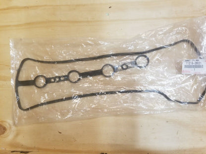 TOYOTA OEM Valve Cover Gasket 112130H010 / 1121328021 11213-228021
