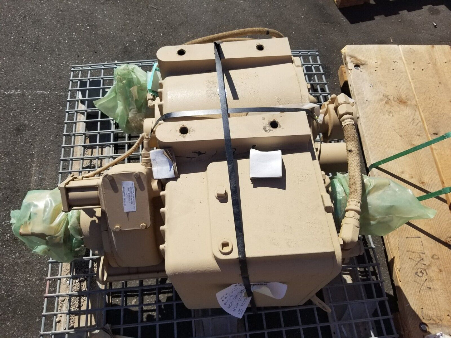 Fabco Automotive TC270-15 Transfer Transmission MRAP 3882827C92  M920 NEW
