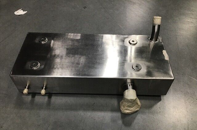 RG-31 MMPV BAE SYSTEMS R0094517 RADIATOR OVERFLOW TANK 2930-01-575-8815
