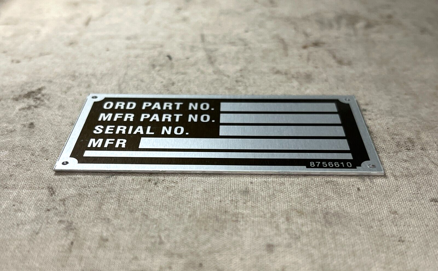 NEW M548 & M548A1 6-TON 8756610 IDENTIFICATION PLATE 301221 9905-00-690-2116