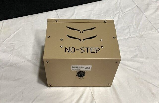 MILITARY MRAP IBISTEK 2202-170-001 CUBE LIGHT ASSEMBLY 6240-01-572-3840 USA