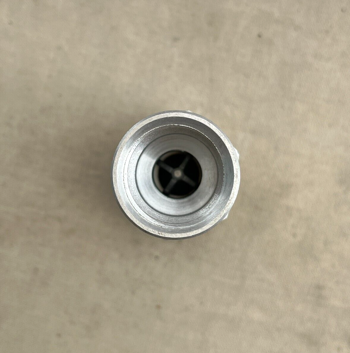 M60, M60A1 & M48A5 TANK 8711315 SELF SEALING SOCKET P-1811H 4730-00-714-5175