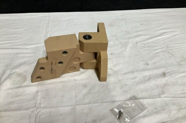 MILITARY MRAP BAE SYSTEM 6436120-200M1 LH VEHICULAR DOOR HINGE 2510-01-569-6384