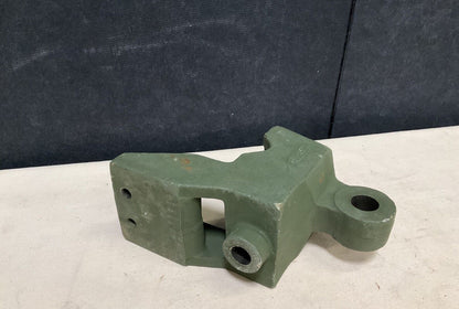 MILITARY TRUCK MEDIUM VEHICLE TOWBAR CLAMP BODY 7551069 4910-00-624-0552 USA