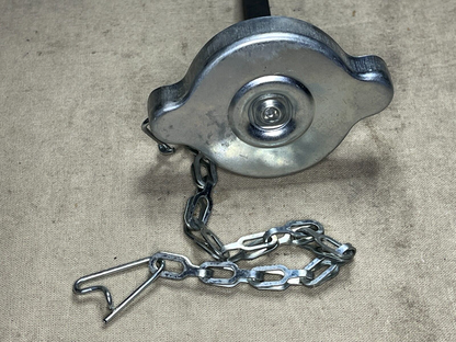 5-TON (M818,M931) MEC27003 LIQUID LEVEL GAGE ROD-CAP NSN 6680-01-063-0266