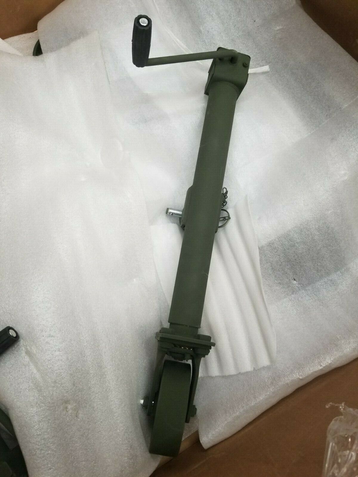 MILITARY TRAILER  LEG SUPPORT ASSY Wheel M1102 M101A1 M101A2 A3 M101