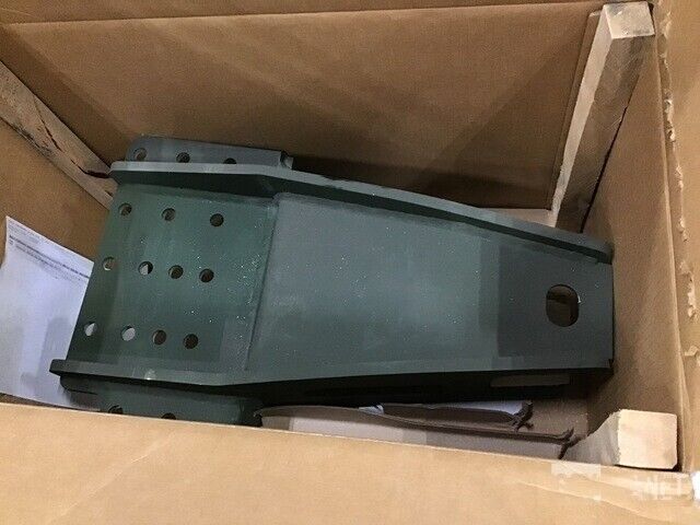 Military HEMTT Truck SAF 90522049 Vehicular Components Bracket 2590-01-616-8255