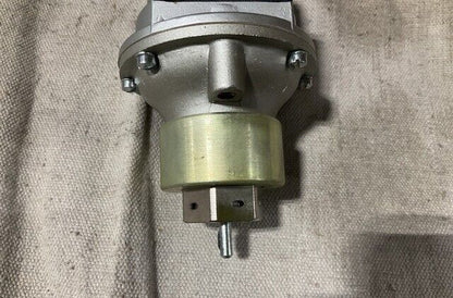 POWHATAN CLASS T-ATF 166 TACHOMETER GENERATOR 6 AC 750-9906000 6680-00-524-9895