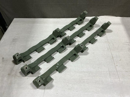 Battery Retainer 10059283 NSN 6160-01-553-6601 - photo 2