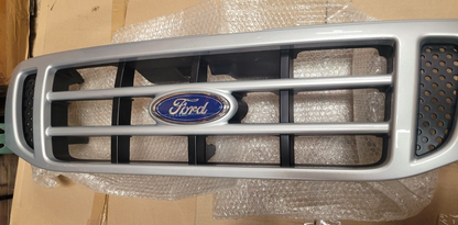 2003 - 2006 European Ford Ranger OEM Grille UM48-50710 UM46-50710 New