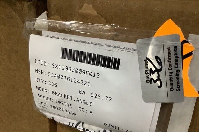MRAP MMPV BAE SYSTEMS 12539275 ANGLE BRACKET 5340016124221 5340-01-612-4221