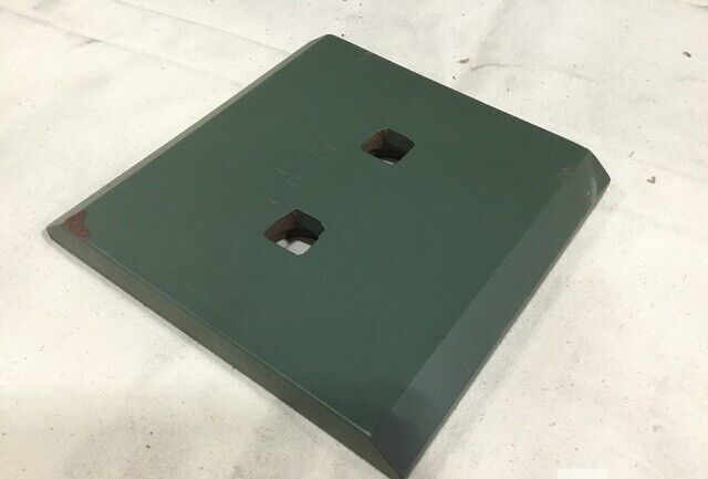MILITARY ARMORED COMBAT TRACTOR M9 CE140801 PLATE SPACER 5365-01-491-5061 NOS