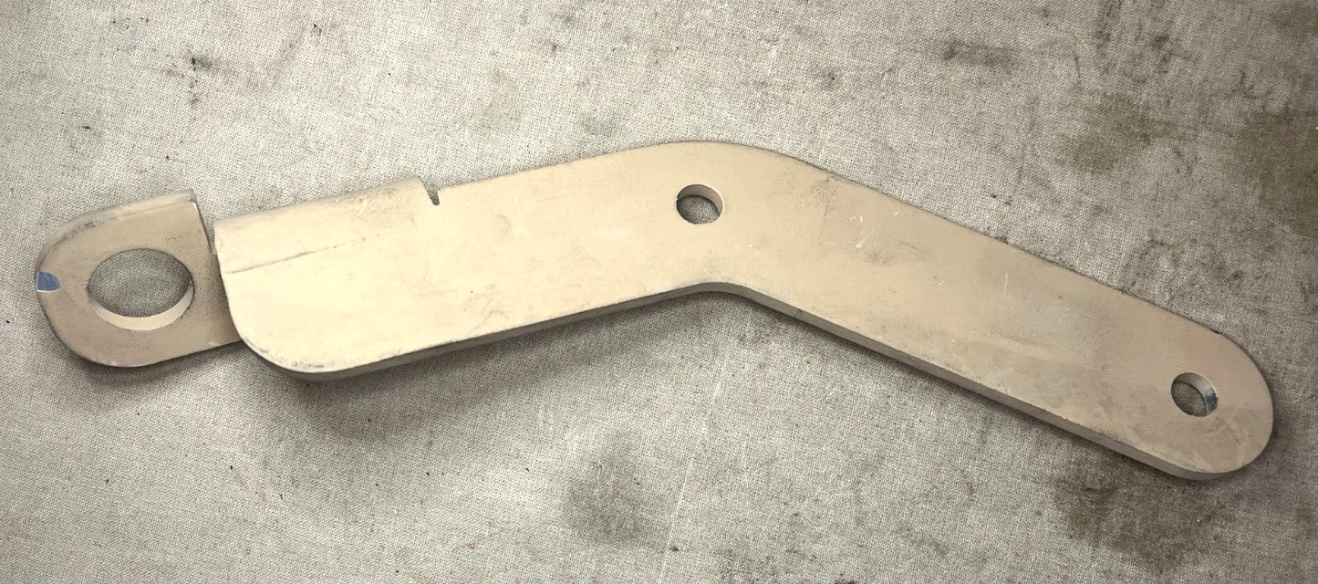 MRAP M-ATV 3897596 MOUNTING BRACKET AFES NOZZLE MTG RH 5340-01-588-9008 NOS