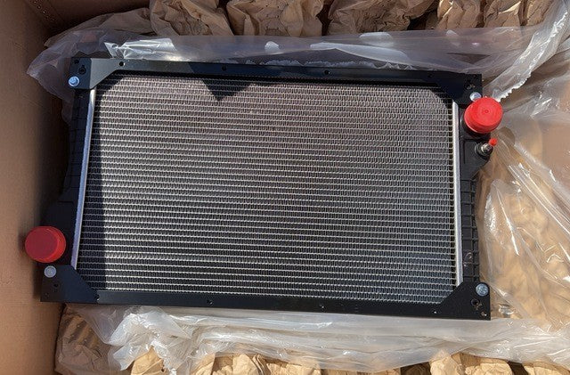 Oil Cooler Radiator AT334100 NSN 2930-01-602-7517 - photo 3