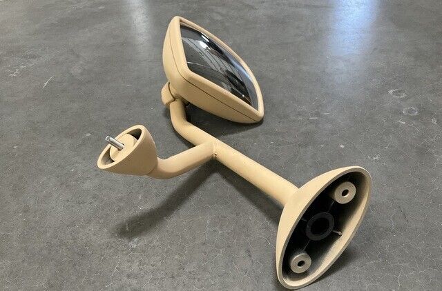 MRAP M939 M923 LMTV 3674983C2 DRIVERS SIDE RH HOOD MIRROR ASSY 2540-01-556-6332