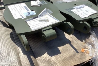 (1) WATER TRAILER 600G NONROTATING SHAFT EYE BRACKET C01J18019 3040-01-597-6760