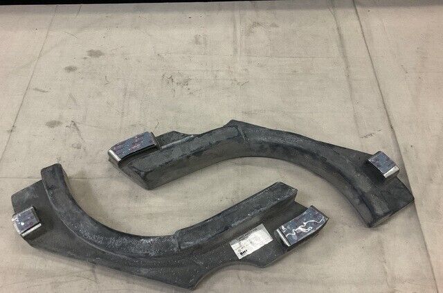 1EA MRAP BUFFALO BMI 3073 TURRET HATCH PAD FRONT LEFT ASSY 2590-01-600-0362 NOS