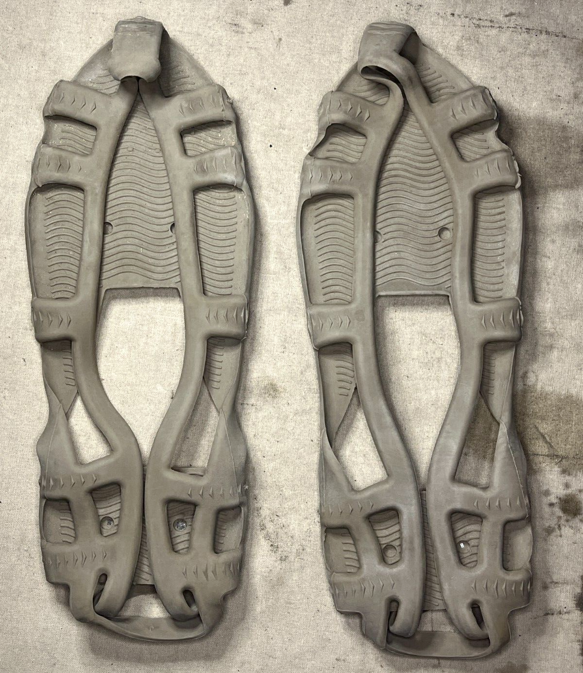 STABILICERS ICE CREEPERS EXTERNAL WALKING MILSPEC A-A-55124C 8465016152950