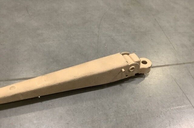 MRAP BUFFALO MK2A2 TRUCK 3001326 LEFT SIDE WINDSHIELD WIPER ARM 2540-01-551-8916