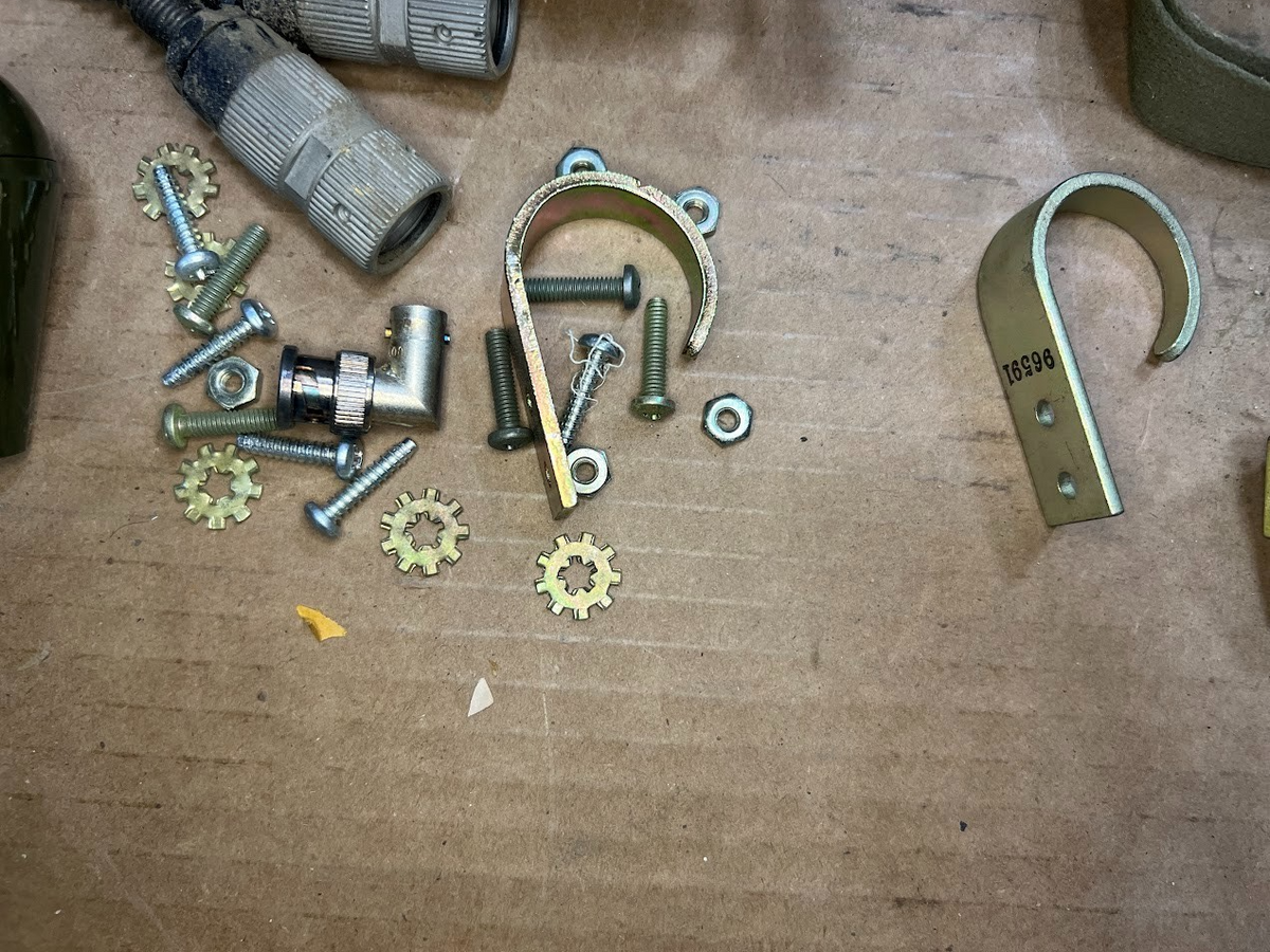 Accessory Kit PPL4490 NSN 5820-00-938-0221 - photo 7