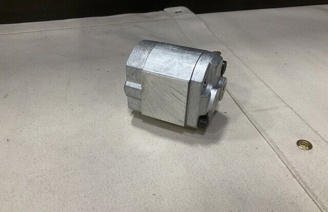 MRAP - COUGAR PAR DEFENSE MIL-001-513 HYDRAULIC PUMP UNIT 4320-01-566-3963