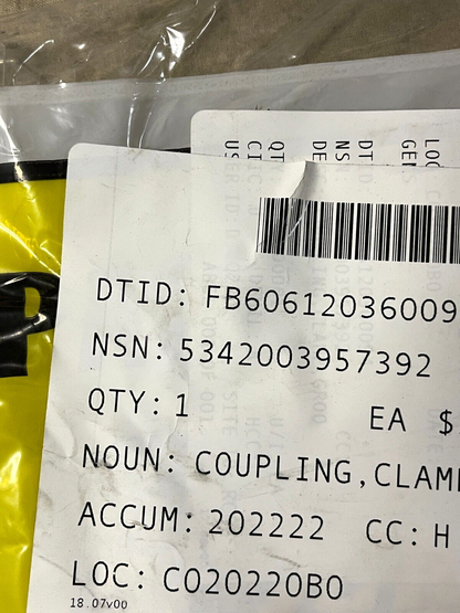 GROOVED CLAMP COUPLING 4054021 4020642 2320-275 5342-00-395-7392 NOS