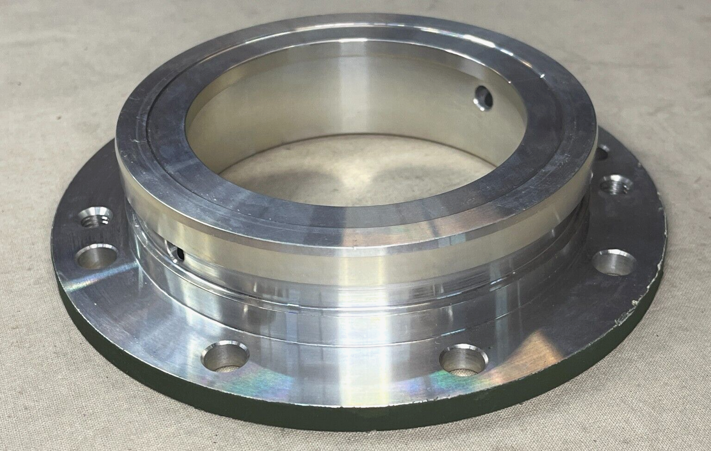 MILITARY LAV ANTI-TANK GENERAL 10501048 BEARING UNIT HOUSING 3130-01-154-7825