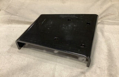 MILITARY MRAP FRONT RIGHT ENGINE MOUNTING BRACKET 3538782C3 5340-01-555-4947