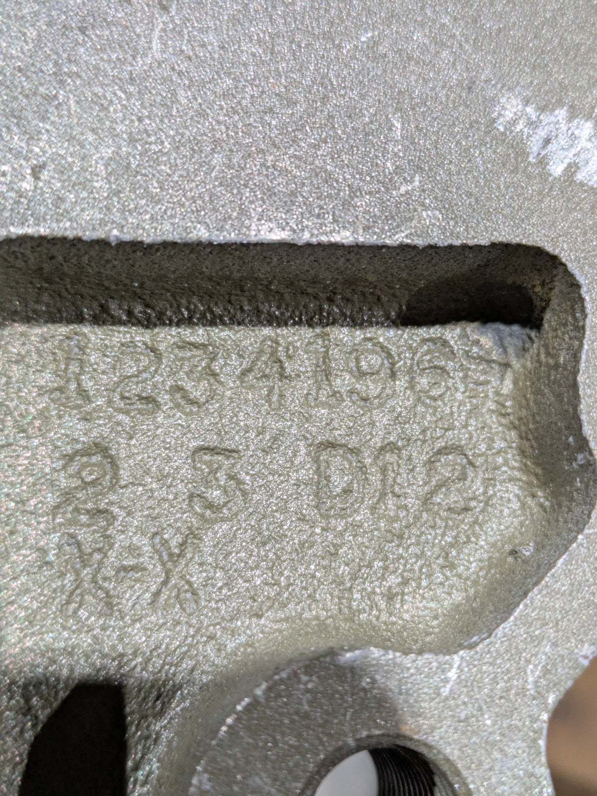 U S Army Tank Automotive Command 12341969 Mounting Bracket - NSN 5340-01-265-8905 - photo 3