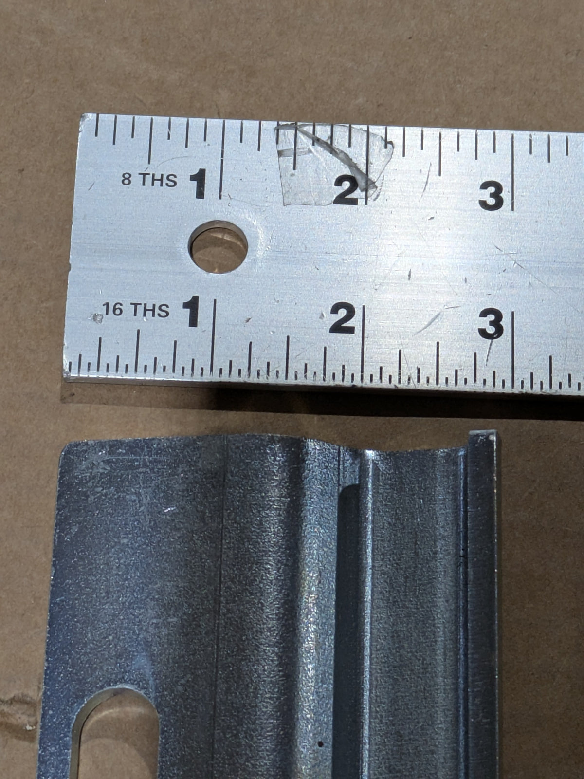 Deere & Company AT208159 Butt Hinge - NSN 5340-01-567-3578 - photo 4