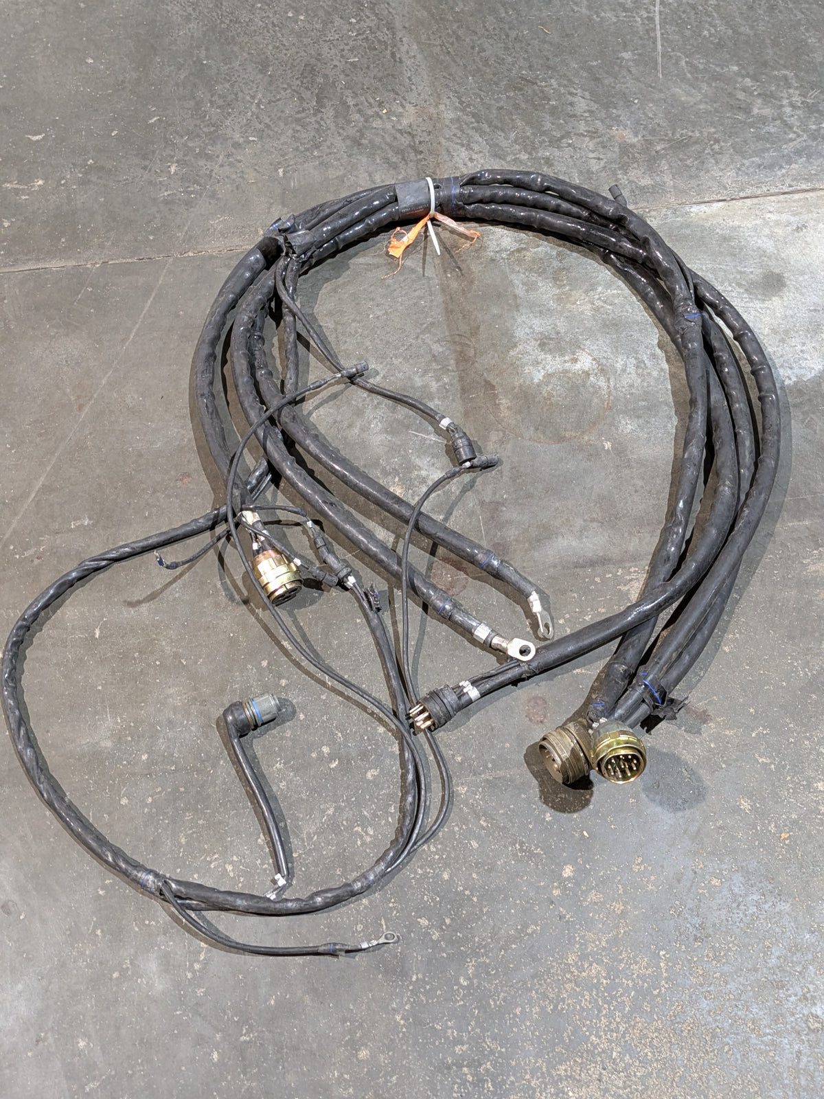 U S Army Tank Automotive Command 12349873-1 Wiring Harness, Branched - NSN 6150-01-453-2089 - photo 1