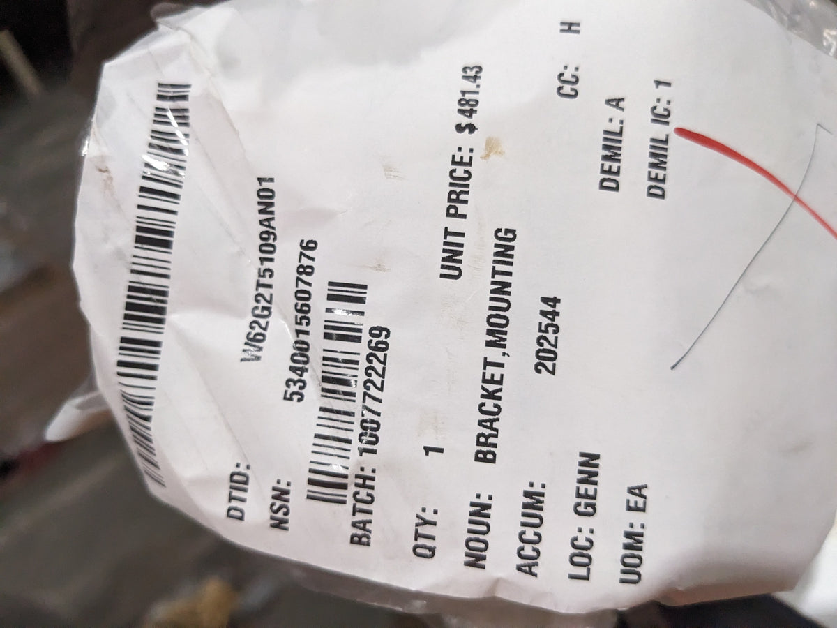 Emergency Beacon Corp BB-12M Mounting Bracket - NSN 5340-01-560-7876 - inventory label