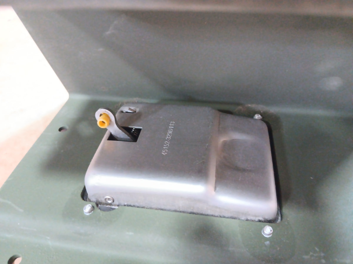 Oshkosh Defense LLC 3501361 Door Handle - NSN 5340-01-522-0805 - photo 4