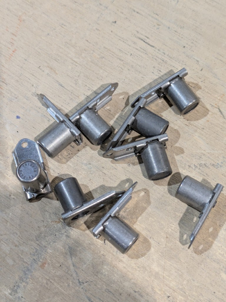 Howmet Global Fastening Systems CA1812 Turnlock Receptacle - NSN 5325-00-757-8054 - photo 1