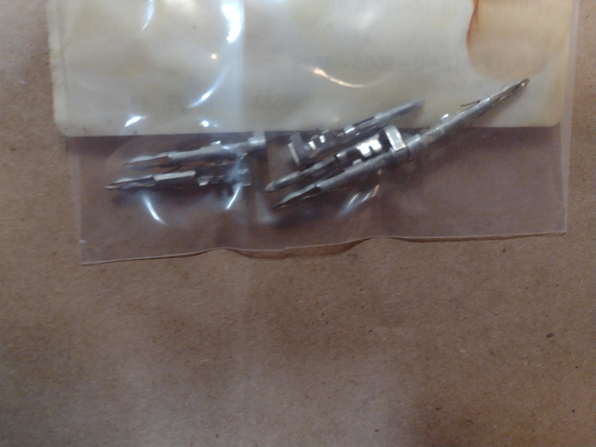 General Motors LLC 12124582 Electrical Contact - NSN 5999-01-406-4110 - photo 1