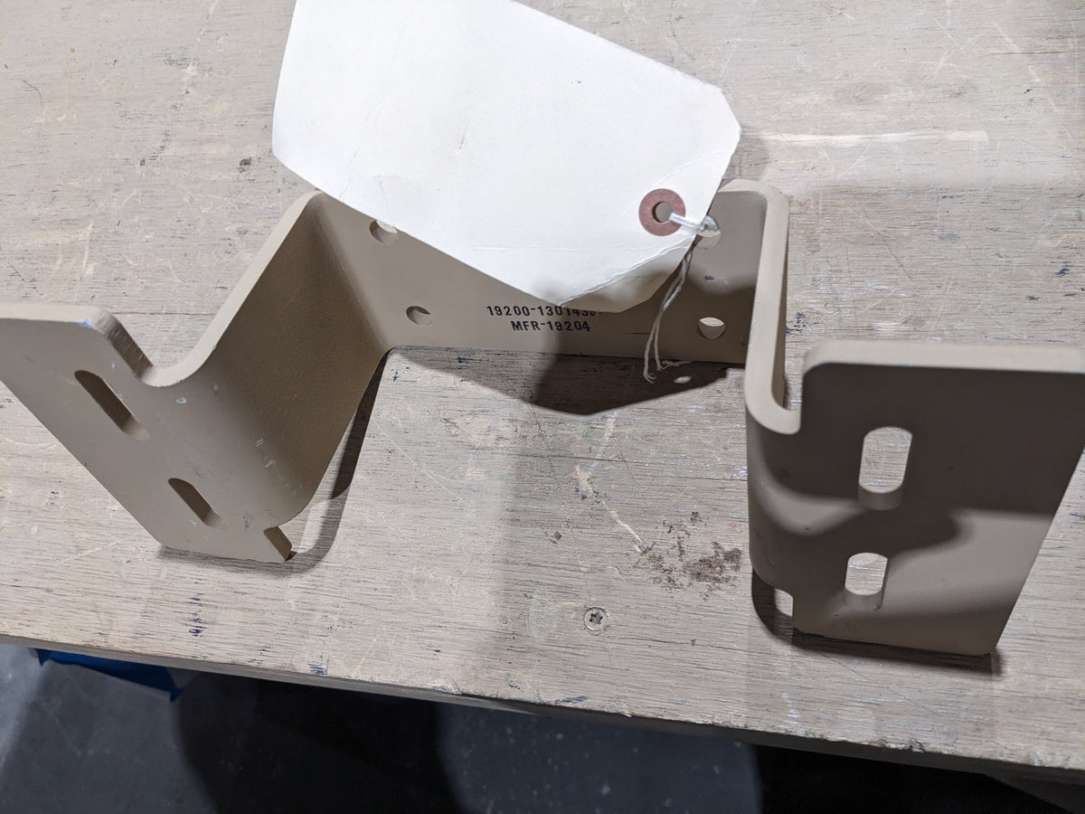 Combat Capabilities Development 13014397 Vehicular Bracket - NSN 2590-01-563-4933 - photo 3