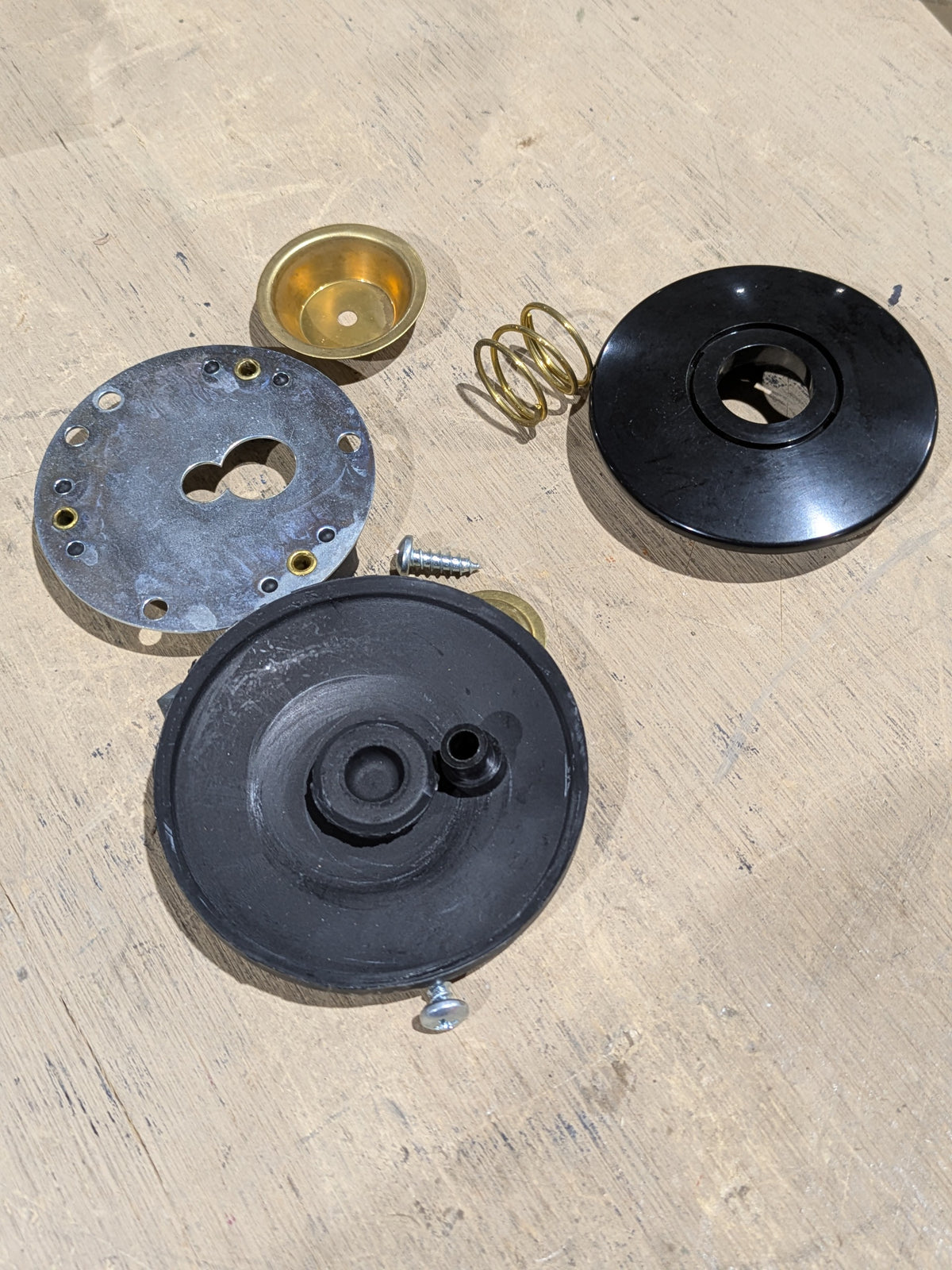 CNH Industrial America LLC L114161 Horn Button - NSN 2530-01-258-5184 - photo 1