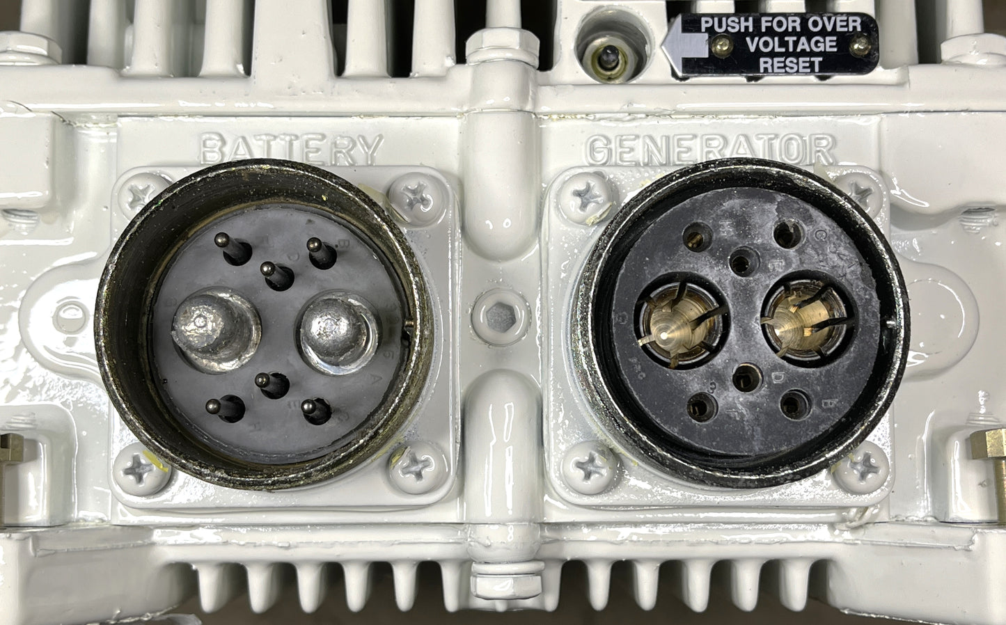 300 AMP / 24V REGULATOR 12257823 / 2920-01-054-0479