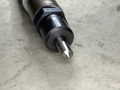 M51 / M74 / M88 BOSCH FUEL INJECTOR NOZZLE 10912452 / 2910-01-037-4984